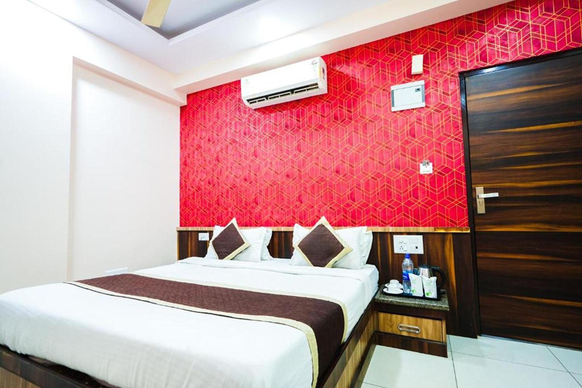 Hotel Olive Greens Near Jaipur International Airport Exterior foto